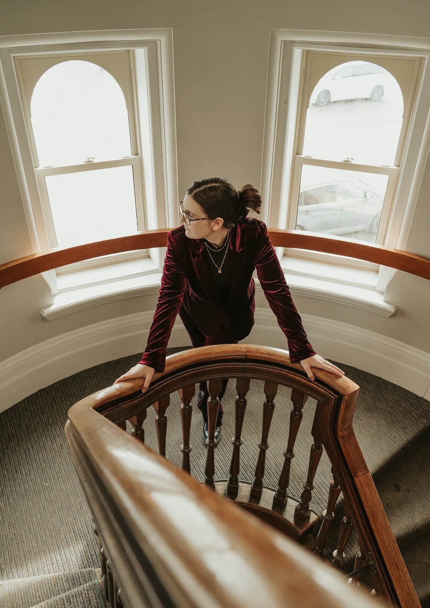 VELVET BLAZER BURGUNDY